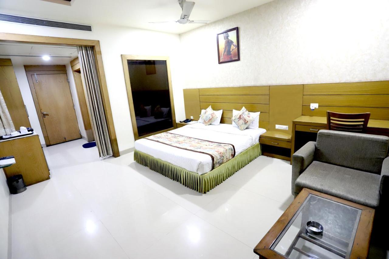 Hotel Blue Pearl ボーパール エクステリア 写真