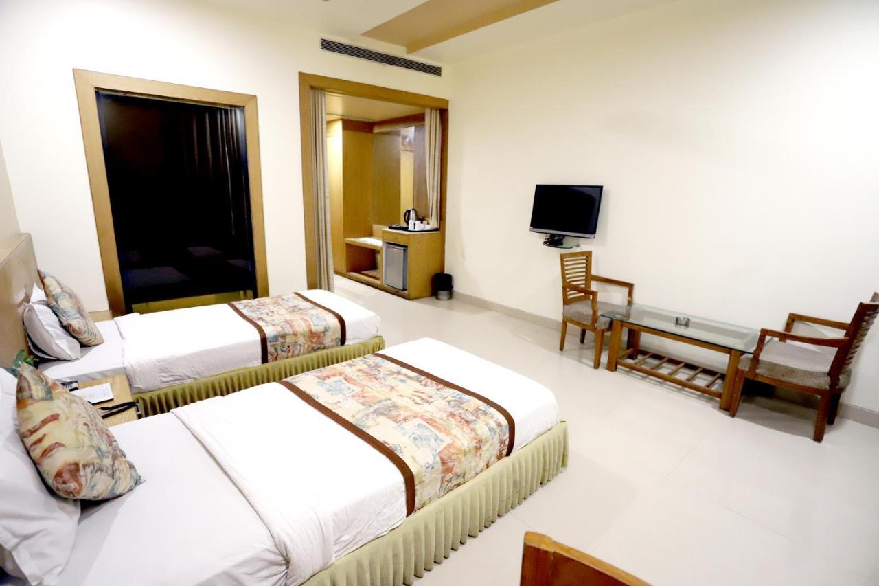 Hotel Blue Pearl ボーパール エクステリア 写真