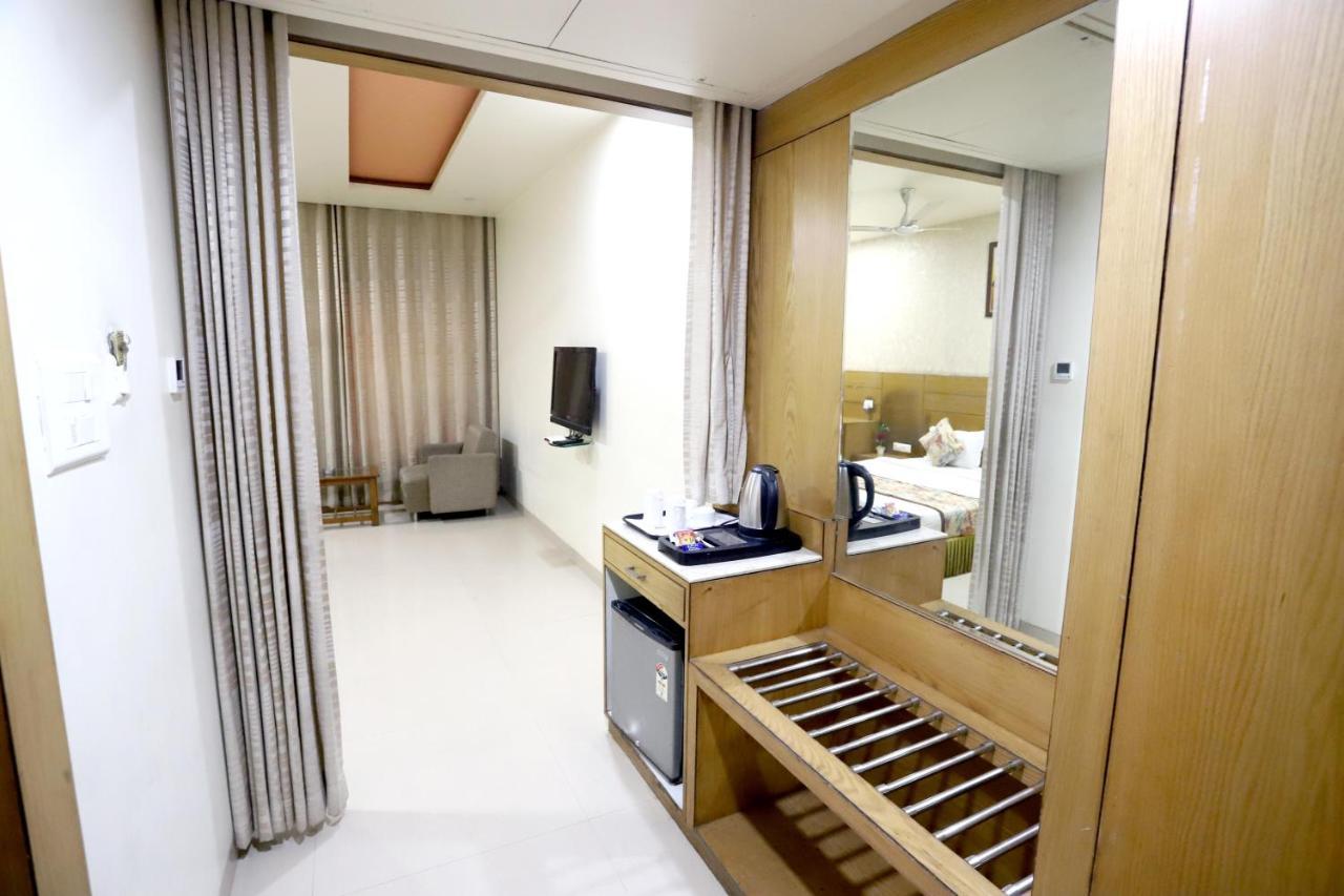 Hotel Blue Pearl ボーパール エクステリア 写真