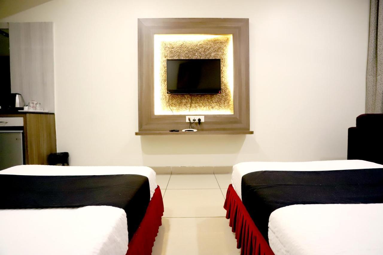 Hotel Blue Pearl ボーパール エクステリア 写真